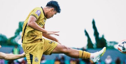 Simak adu gaji Muhammad Ferarri sebagai Bripda Polri dan pemain Bhayangkara FC.