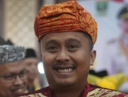 Semangat Peringatan HUT Ke-80 Sumbar Pemerintah Daerah Mengajak Masyarakat Aktif Mendukung Program Pembangunan, Harap Wagub Vasko