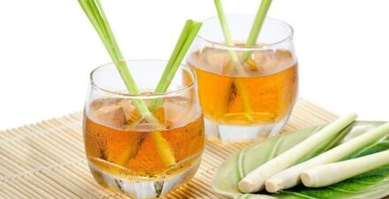 Ada beberapa jenis minuman sehat yang bisa bersihkan paru-paru.