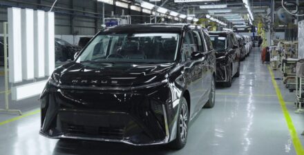 Maxus Mulai Distribusikan MPV Listrik Mifa 7 dan 9 Rakitan Lokal.