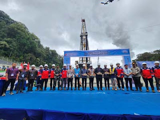 Foto bersama.