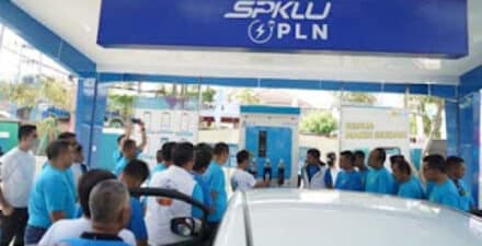 Percepat Adopsi EV, PLN Sumbar Siapkan 30 SPKLU Baru Tahun Ini