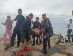 Korban Terseret Ombak di Pantai Padang Ditemukan 100 Meter dari Lokasi