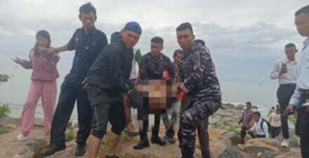 Korban Terseret Ombak di Pantai Padang Ditemukan 100 Meter dari Lokasi