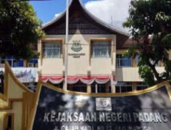 Kejari Padang Ingatkan Publik Tak Terkecoh Oknum Catut Nama Pejabat