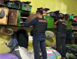 Petugas Lapas Padang Sita Barang Terlarang dari Narapidana