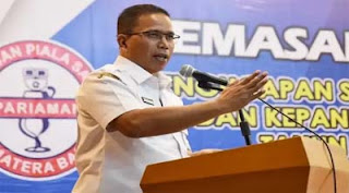 Wawako Pariaman Mulyadi menghadiri Capping Day mahasiswa STIKES Piala Sakti.