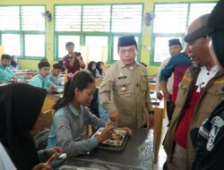 Tinjau Dapur MBG, Gubernur Al Haris Minta Jaga Kualitas Bahan Baku dan Kebersihan