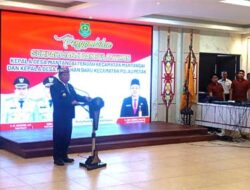 Bupati Kapuas Lantik Dua Kepala Desa Baru, Tekankan Tata Kelola Pemerintahan yang Transparan dan Akuntabel
