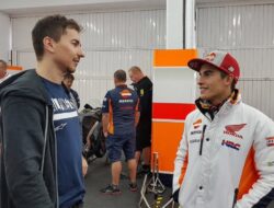Kisah Rivalitas Marquez vs Lorenzo di MotoGP 2013, Hanya Beda 4 Poin