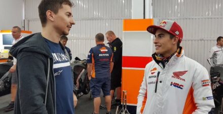 Kisah Rivalitas Marquez vs Lorenzo di MotoGP 2013, Hanya Beda 4 Poin