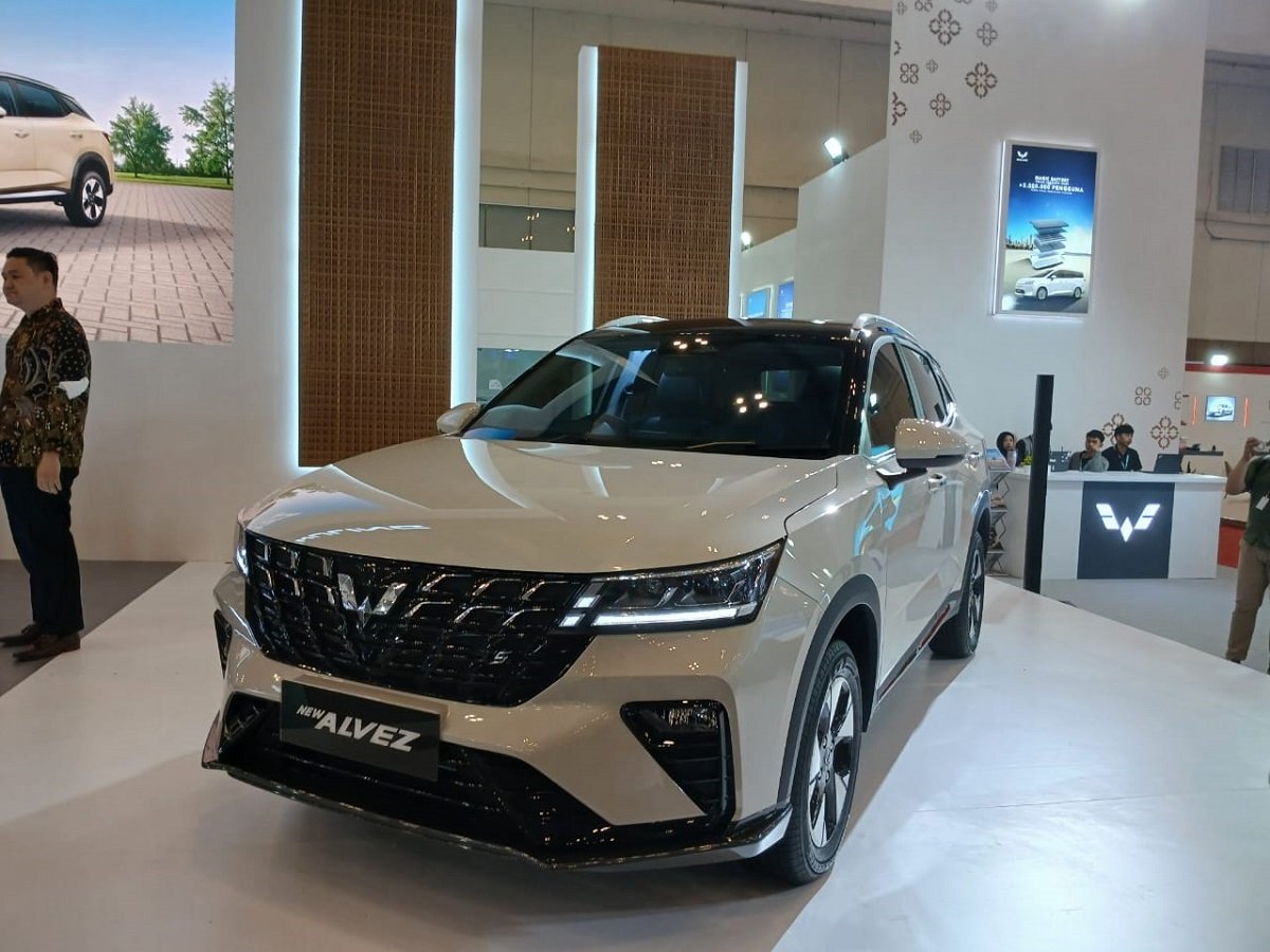 Wuling New Alvez.