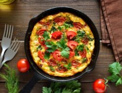 Sarapan Tinggi Protein yang Ampuh Kikis Lemak Perut Setelah Usia 40