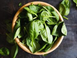 Kuatkan Tulang dengan Konsumsi Sayuran Tinggi Kalsium Ini