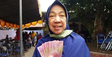 Bansos PKH dan BPNT November 2025 Resmi Disalurkan, Berikut Besaran dan Cara Ceknya