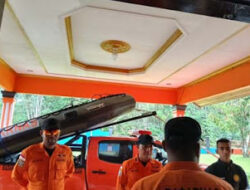 Akses Terputus Akibat Banjir, Tujuh Warga Salareh Aia Menunggu Pertolongan