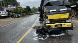 Tiga pelajar SMP meninggal dunia setelah sepeda motor bertabrakan dengan truk