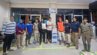 Bantuan Semen Padang untuk bencana di Padang.