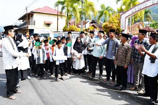 300 Kafilah Ikuti Pawai Porsadin di Nagari Bayur.