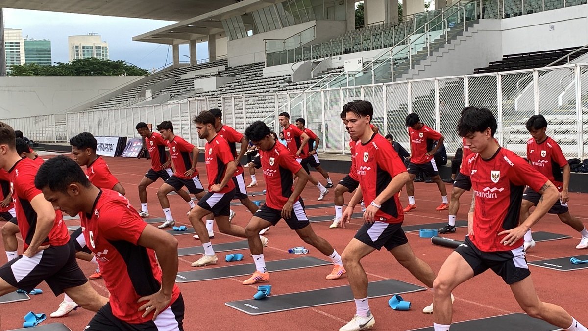Timnas Indonesia U-23 menggelar latihan perdana jelang menghadapi Timnas Mali U-23 dalam laga uji coba internasional.