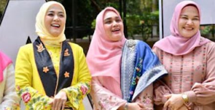 Ketua GOW dan Ketua DWP Agam, Hadiri Pertemuan ISKADA