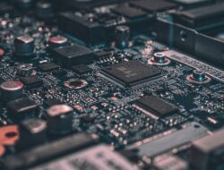 Chip Analog Buatan China Diklaim 1.000 Kali Lebih Cepat dari GPU Nvidia dan AMD