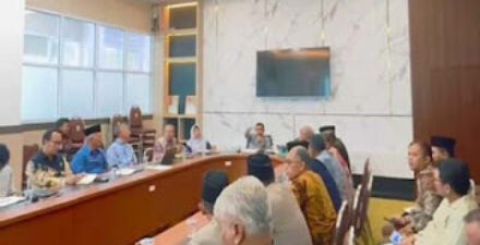 Pemkab Solok Bahas Solusi Distribusi Air Bersih di Gunung Talang