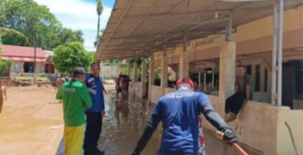 Pembersihan Total Pasca Hidrometeorologi, Fasilitas Publik Jadi Prioritas Kota Padang