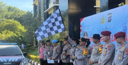 Kapolda Sumbar Lepas Bantuan Besar-Besaran untuk Lima Daerah Terdampak Bencana