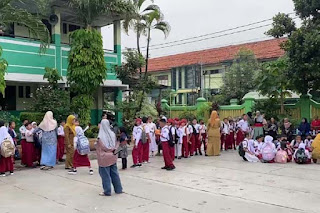 Sekolah bisa langsung mengajukan revitalisasi secara daring atau online melalui aplikasi mulai 2026