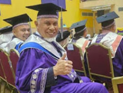 Gubernur Sumbar Selesaikan Tesis Wakaf Produktif