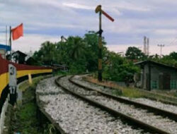 BTP Padang Latih Petugas Jaga Perlintasan Tanpa Palang Pintu