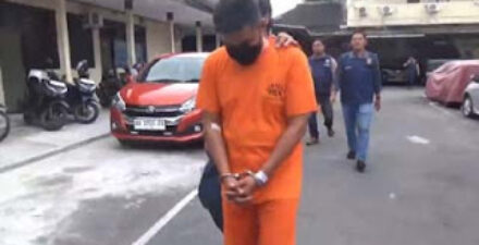 Pria berinisial LBW (54) resmi ditahan oleh Polresta Sleman