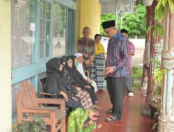 Sekda Sumbar Sambangi Panti Tresna Werdha Sabai Nan Aluih, Bukan Sekadar Kunjungan Kerja Tapi Pemenuhan Janji