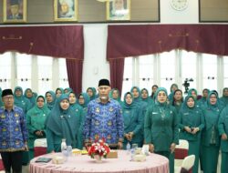 Buka Rakerda PKK Sumbar 2025, Mahyeldi Minta Gerakan PKK Aktif Hingga ke Nagari