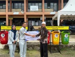 Jasa Raharja Sumbar Dukung Lingkungan Bersih, Serahkan Tempat Sampah Terpilah ke Yayasan An Naajiya Pasaman Barat
