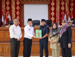 Dari Rapat Paripurna DPRD Penyampaikan Nota Pengantar Wali Kota Terhadap Nota Keuangan dan RAPBD 2026, Zulmaeta : Optimistis Jaga Kualitas Pelayanan Publik