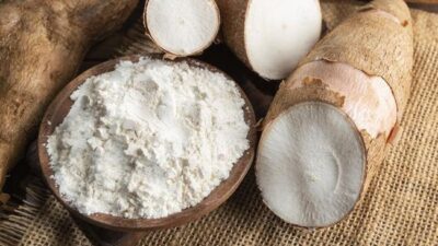 Apa bedanya tepung tapioka dan tepung kanji? Keduanya sama tetapi istilah tepung kanji lebih populer di Indonesia ketimbang tepung tapioka.