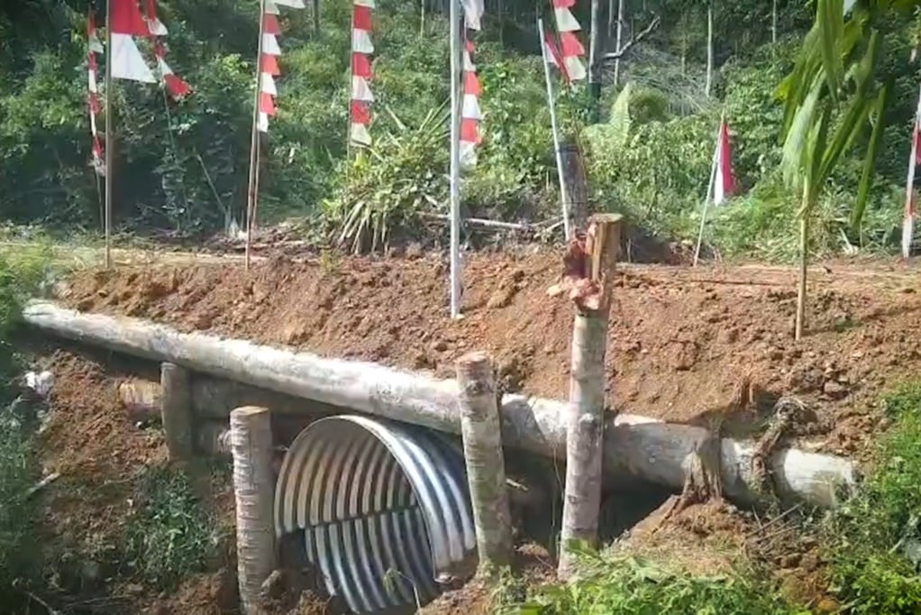 Dua jembatan armco rampung dibangun TNI di Aceh Timur, Aceh, pada Senin (21/12/2025).