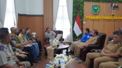 Bupati Pulang Pisau Terima 53 Sertifikat Aset Daerah