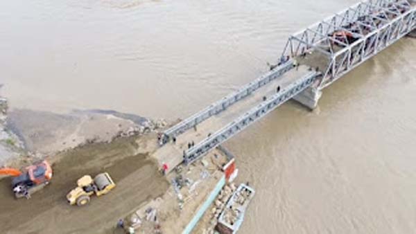 Pemerintah sudah membuka sekitar 10 jembatan bailey pascabencana di Sumatera.