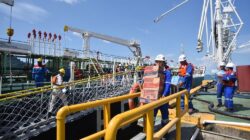 Pertamina berhasil mengirim ribuan kiloliter bahan bakar minyak (BBM) ke wilayah terdampak bencana di Sumatera.