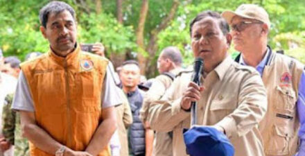 Prabowo: Puluhan Helikopter dan Pesawat Dikerahkan untuk Tangani Bencana di Sumatera