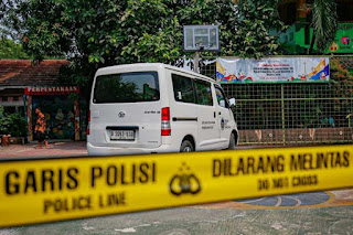 Mobil pengangkut MBG yang menabrak kerumunan siswa di SDN