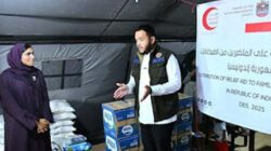 Wakil Dubes Uni Emirat Arab, Mrs. Shaima Al Hebsi, mendengarkan penjelasan dari Walikota Padang, Fadly Amran