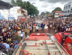 Kebakaran Mobil di Bukittinggi, Api Padam Setelah 4 Armada Dikerahkan