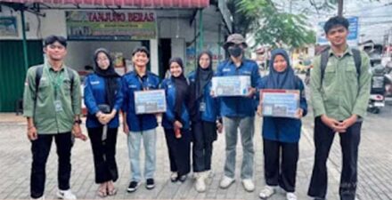 Mahasiswa Prodi Sistem Informasi UIN IB Galang Donasi untuk Korban Bencana di Padang.