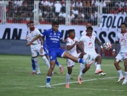 Persib Bandung Takluk 0-2 dari Malut United di Ternate