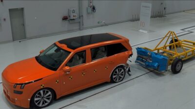 Geely Resmikan Pusat Uji Keselamatan Kendaraan Senilai Rp4,7 Triliun, Intip Fasilitasnya.