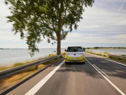 Tips Road Trip Akhir Tahun, Volkswagen Bagikan Cara Berkendara Nyaman dan Aman